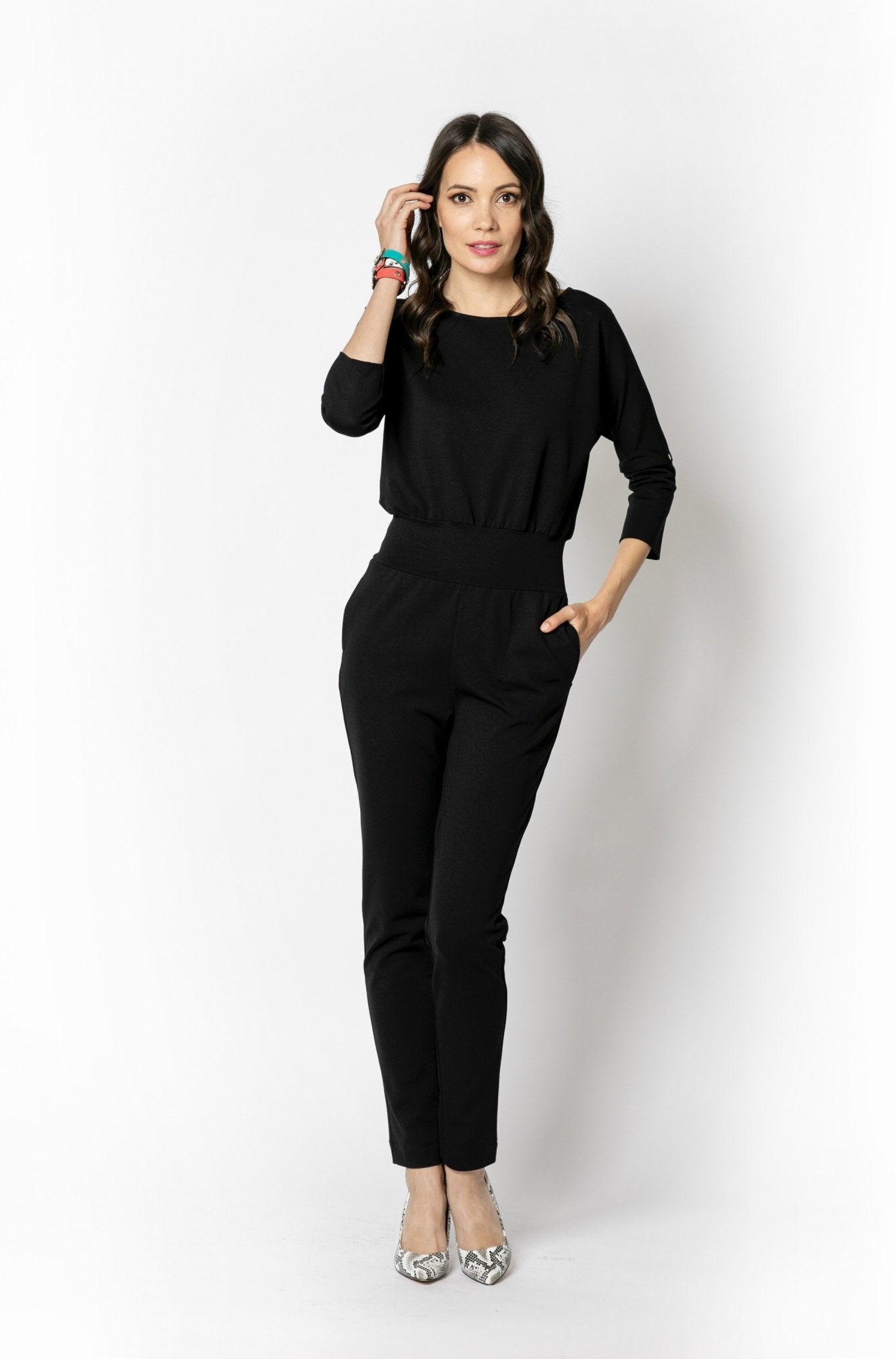 melrose-overal-konyekig-ero-ujjal-fekete-ew-essential-wardrobe-kapszularuhatar-webshop